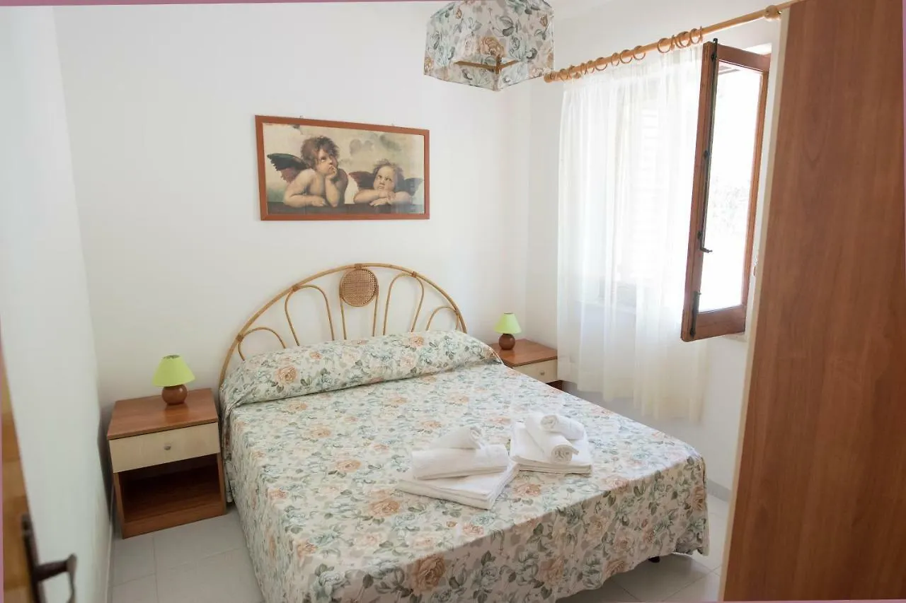 Holiday Home For 5 People, 200 Meters From The Sea And Free Wi-Fi 카세 산 마르코 0*,